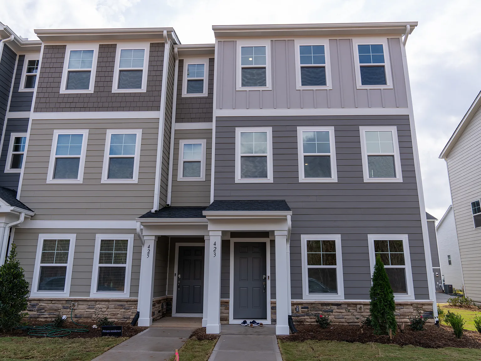 423 Deercroft Drive